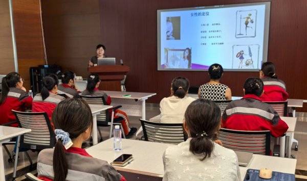 上海的股票配资 宁夏银川市总工会为千余名职工送“健康礼包”